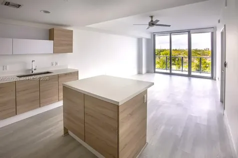 16385 N Biscayne Boulevard North Miami Beach FL 33160