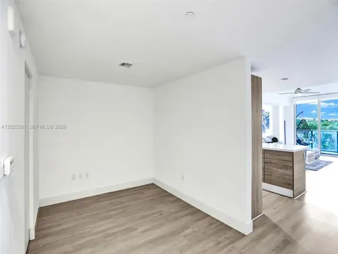 16385 N Biscayne Boulevard North Miami Beach FL 33160