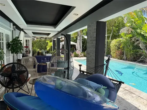 9999 SW 21st Street Miami FL 33165