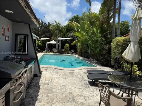 9999 SW 21st Street Miami FL 33165