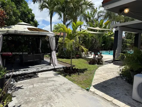 9999 SW 21st Street Miami FL 33165