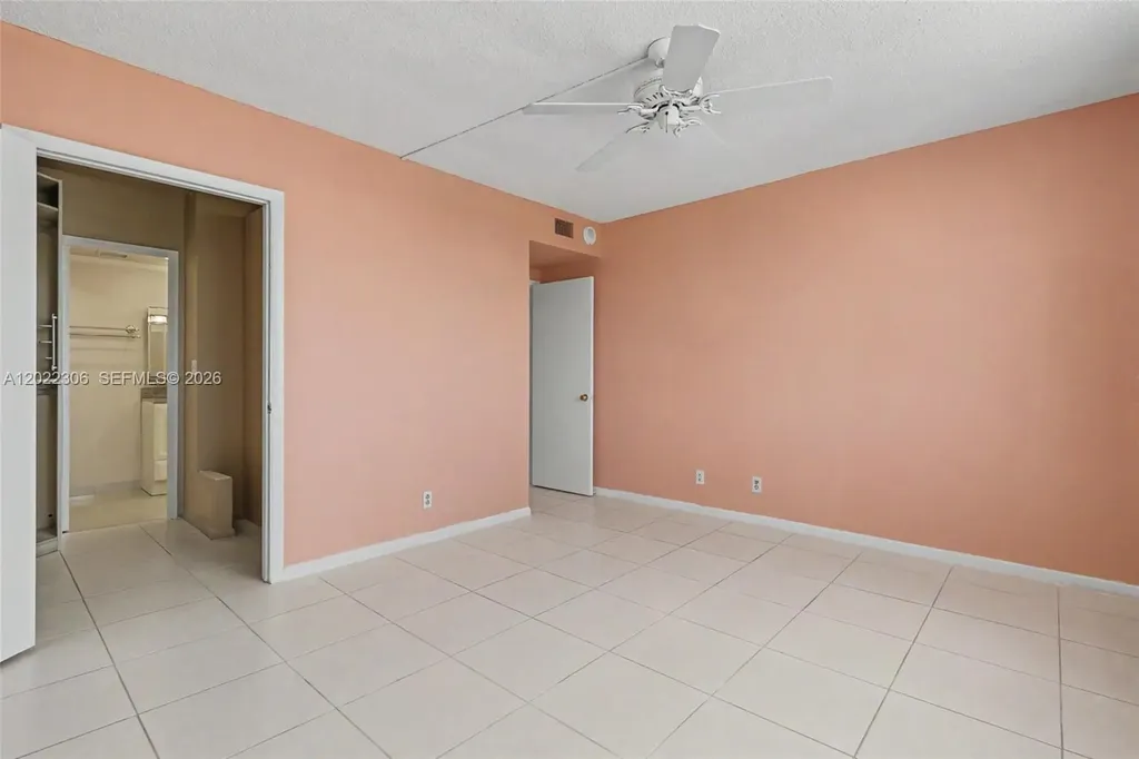 4330 Hillcrest Drive Hollywood FL 33021