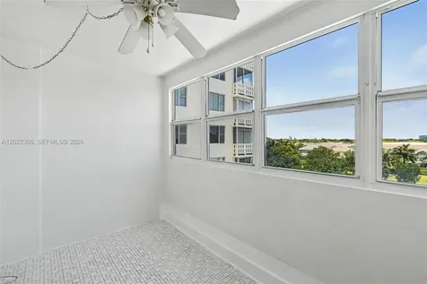 4330 Hillcrest Drive Hollywood FL 33021