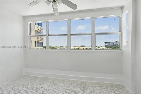 4330 Hillcrest Drive Hollywood FL 33021