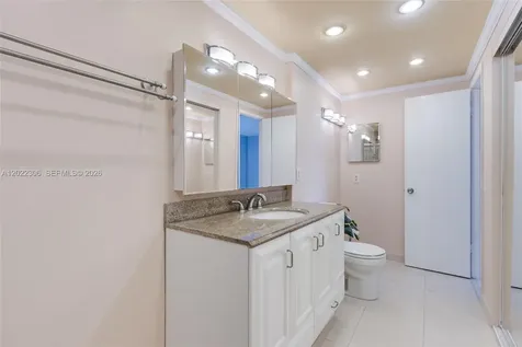 4330 Hillcrest Drive Hollywood FL 33021
