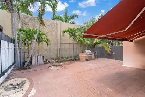 18122 NW 91st Court Hialeah FL 33018