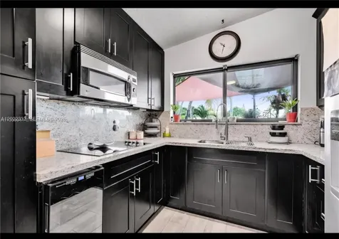 11843 SW 208 Terrace Miami FL 33177