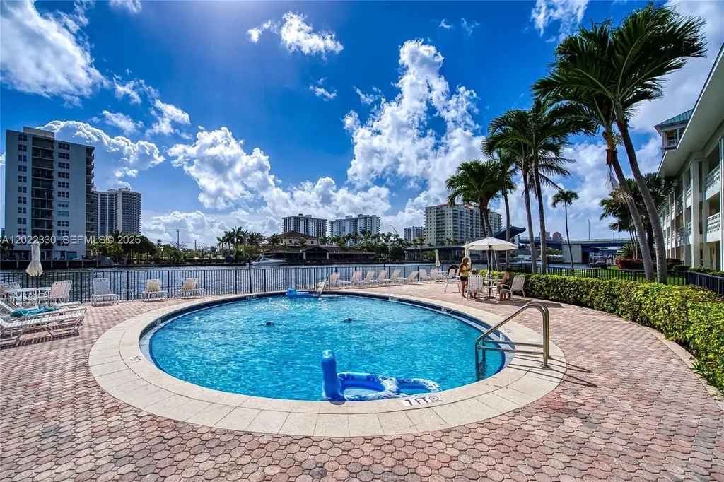 2881 NE 32nd Street Fort Lauderdale FL 33306