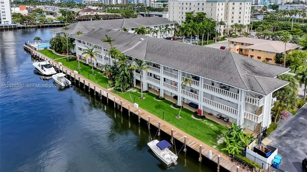 2881 NE 32nd Street Fort Lauderdale FL 33306
