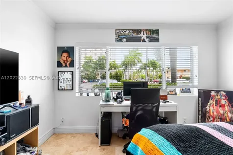 2881 NE 32nd Street Fort Lauderdale FL 33306