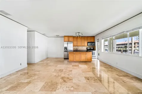 2881 NE 32nd Street Fort Lauderdale FL 33306