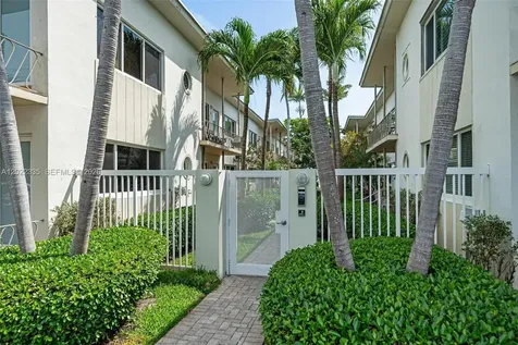 1130 Venetian Way Miami Beach FL 33139