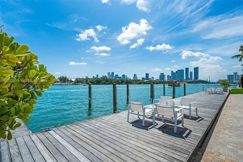 1130 Venetian Way Miami Beach FL 33139