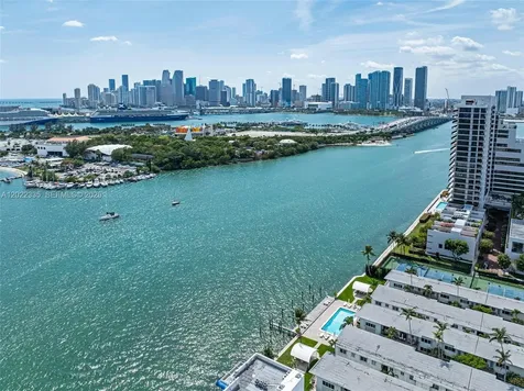 1130 Venetian Way Miami Beach FL 33139