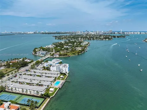 1130 Venetian Way Miami Beach FL 33139