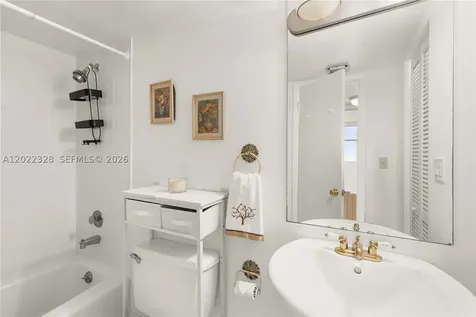 210 Sea View Drive Key Biscayne FL 33149