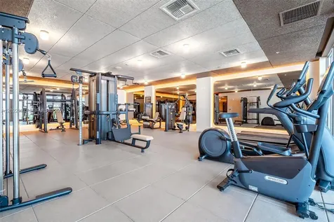 1611 SW 2nd Avenue Miami FL 33129