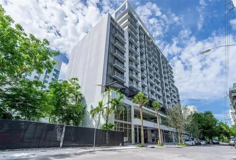 1611 SW 2nd Avenue Miami FL 33129