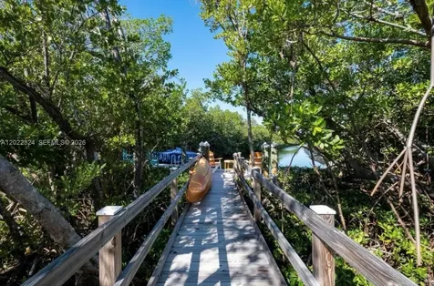 102 Venetian Drive Islamorada FL 33036