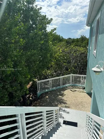 102 Venetian Drive Islamorada FL 33036