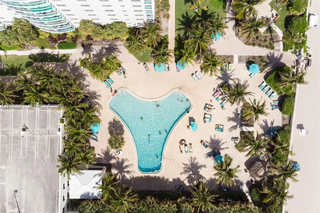 3801 S Ocean Drive Hollywood FL 33019