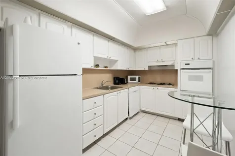 3801 S Ocean Drive Hollywood FL 33019