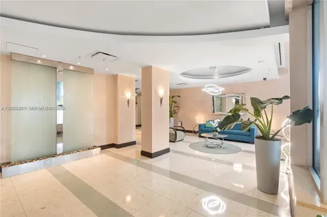 3801 S Ocean Drive Hollywood FL 33019