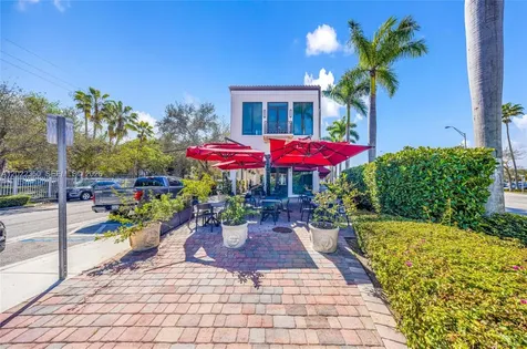 17225 S Dixie Highway Palmetto Bay FL 33157