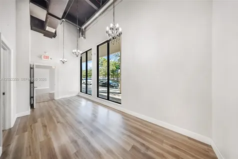 17225 S Dixie Highway Palmetto Bay FL 33157