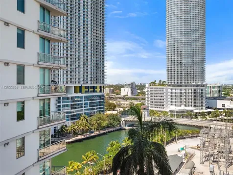 92 SW 3rd Street Miami FL 33130