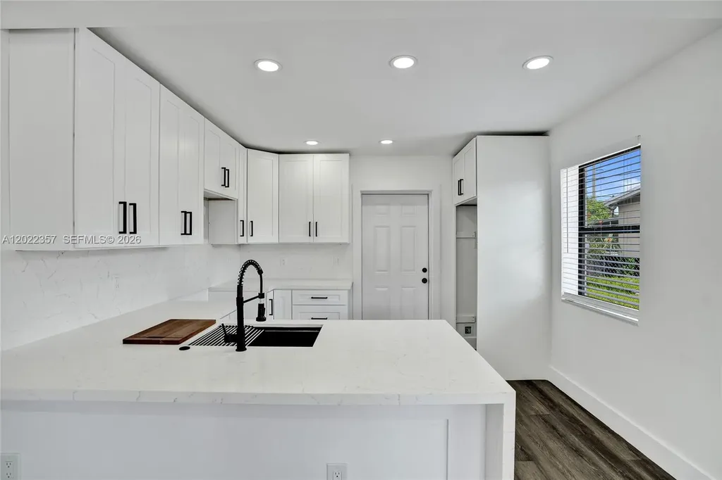 733 NW 15th Terrace Fort Lauderdale FL 33311
