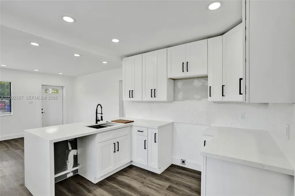 733 NW 15th Terrace Fort Lauderdale FL 33311
