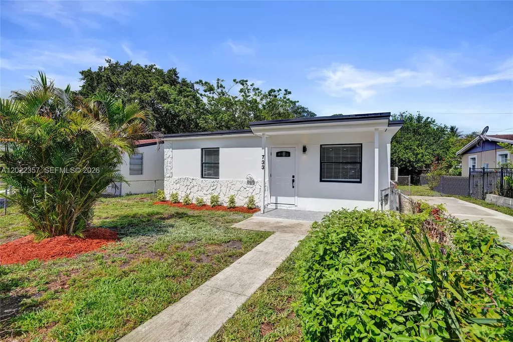 733 NW 15th Terrace Fort Lauderdale FL 33311