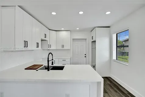733 NW 15th Terrace Fort Lauderdale FL 33311