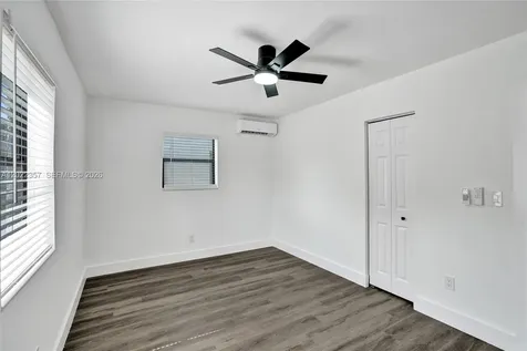 733 NW 15th Terrace Fort Lauderdale FL 33311