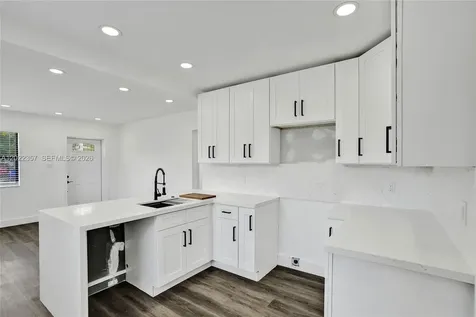 733 NW 15th Terrace Fort Lauderdale FL 33311