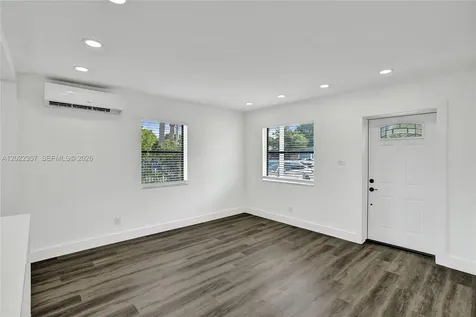 733 NW 15th Terrace Fort Lauderdale FL 33311