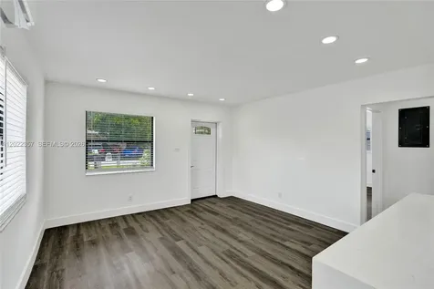 733 NW 15th Terrace Fort Lauderdale FL 33311