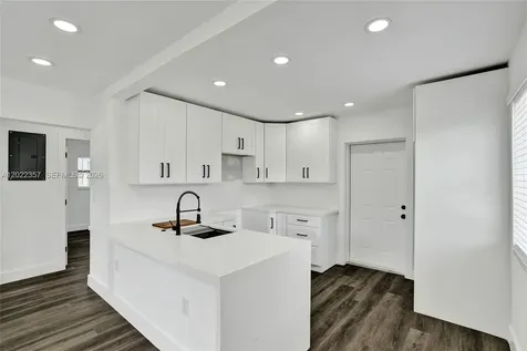 733 NW 15th Terrace Fort Lauderdale FL 33311