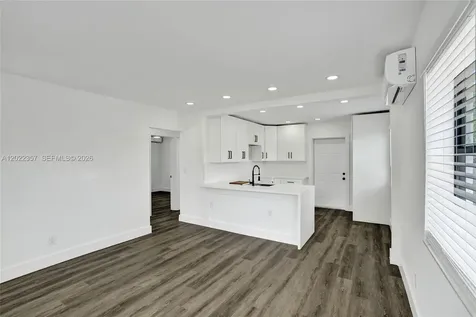 733 NW 15th Terrace Fort Lauderdale FL 33311