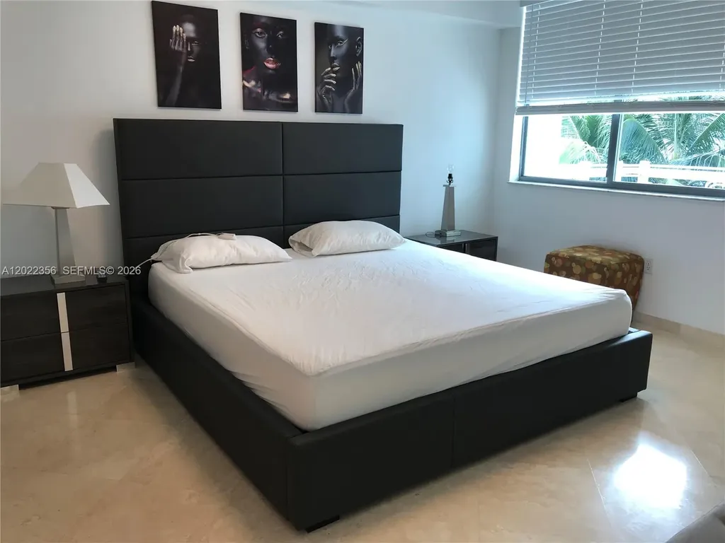 110 Washington Avenue Miami Beach FL 33139