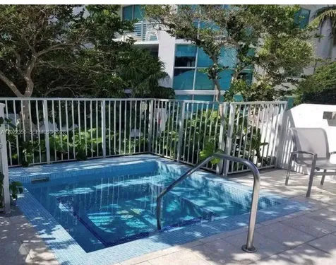 110 Washington Avenue Miami Beach FL 33139