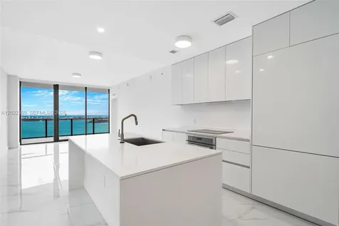 700 NE 24 Miami FL 33137