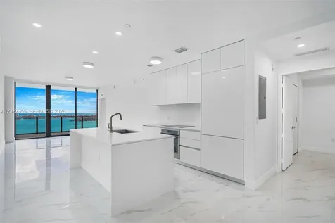 700 NE 24 Miami FL 33137
