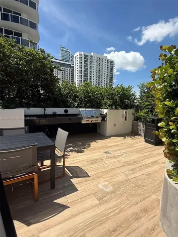 700 NE 24 Miami FL 33137