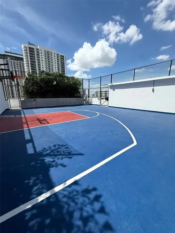 700 NE 24 Miami FL 33137