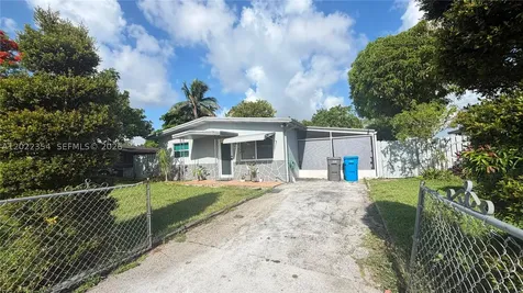 3610 SW 39th Avenue West Park FL 33023
