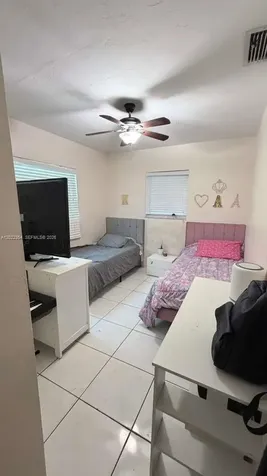 3610 SW 39th Avenue West Park FL 33023