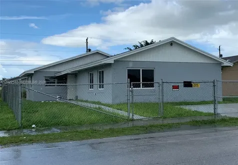 756 NW 5th Street Florida City FL 33034