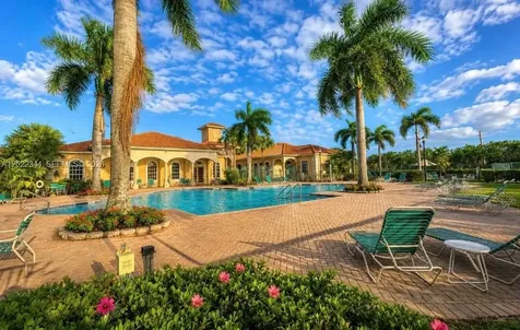 6613 Old Farm Trail Boynton Beach FL 33437